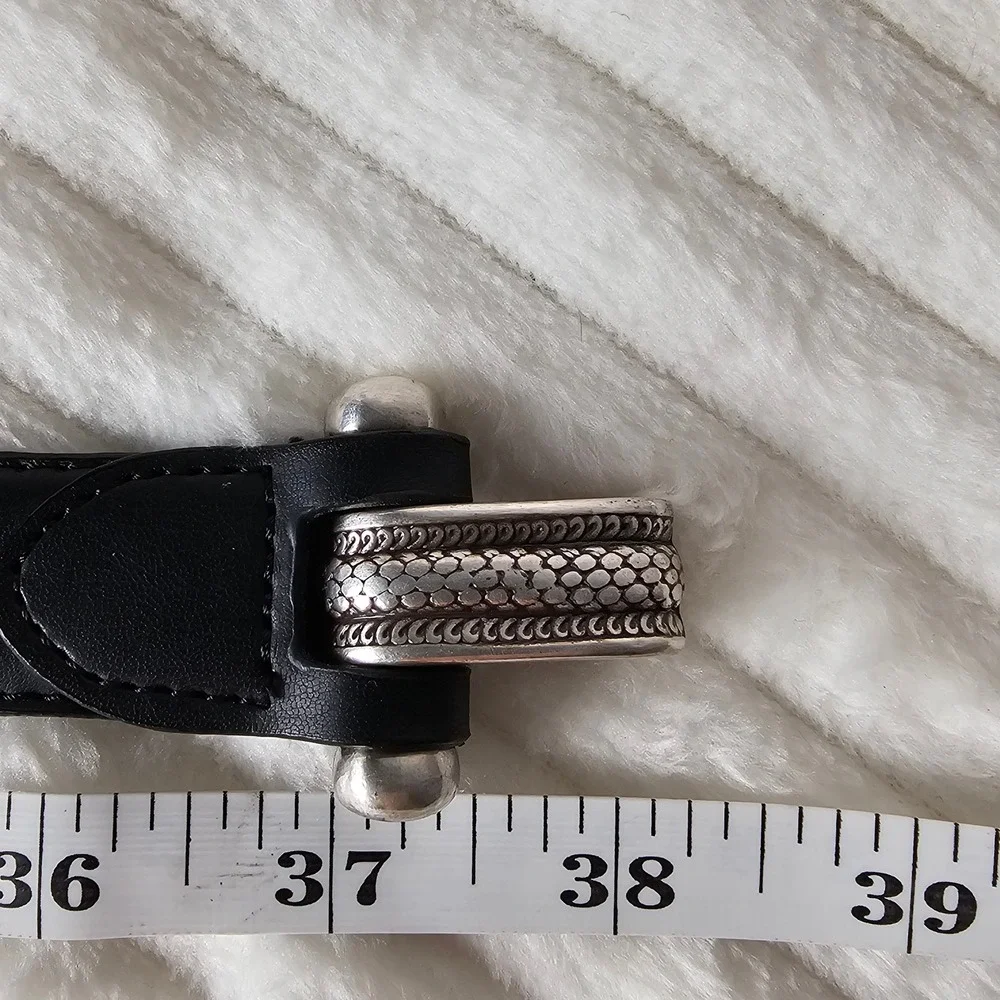 Brighton Womens Hook Buckle Leather Belt XL Black Silver Western Minimalist